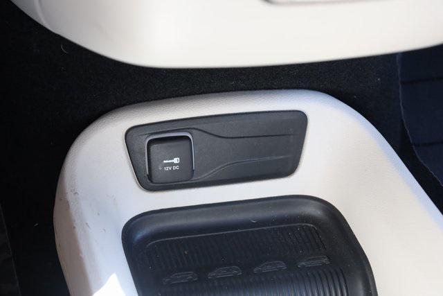used 2023 Chrysler Pacifica car, priced at $22,700