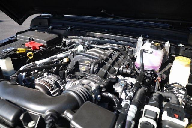 new 2025 Jeep Gladiator car, priced at $37,353