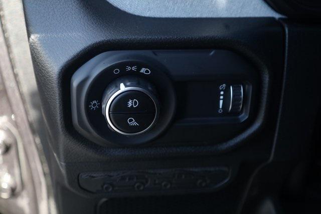 new 2025 Jeep Gladiator car, priced at $37,353