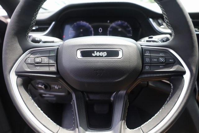 new 2024 Jeep Grand Cherokee car, priced at $40,977