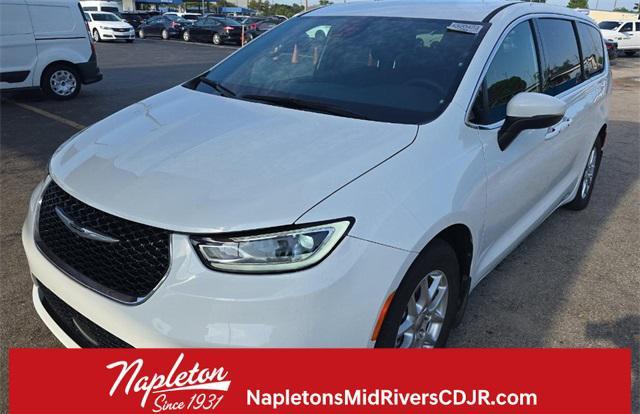 used 2023 Chrysler Pacifica car, priced at $29,200