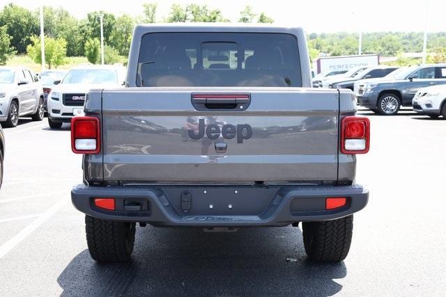 new 2024 Jeep Gladiator car, priced at $38,979