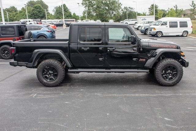 new 2023 Jeep Gladiator car, priced at $49,977