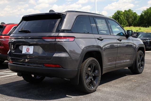 new 2025 Jeep Grand Cherokee car, priced at $36,800