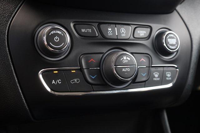 used 2022 Jeep Cherokee car, priced at $25,545