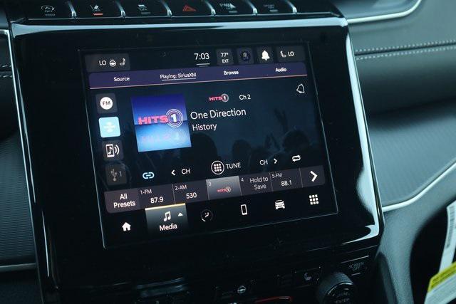 new 2025 Jeep Grand Cherokee car, priced at $39,615