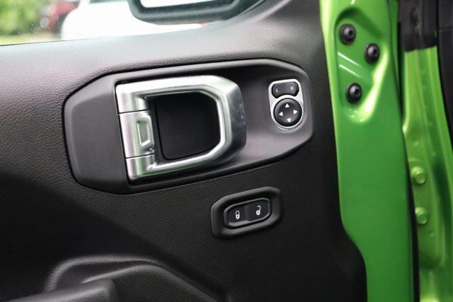 new 2025 Jeep Wrangler car, priced at $41,356