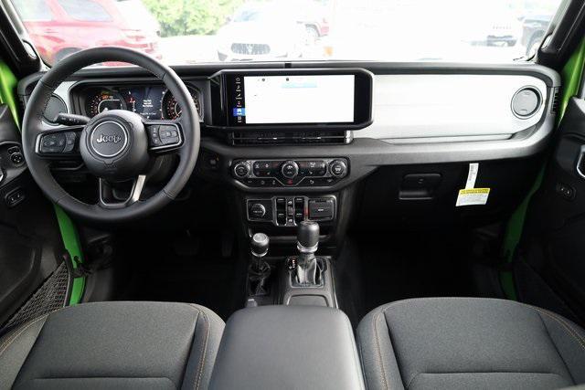 new 2025 Jeep Wrangler car, priced at $41,356
