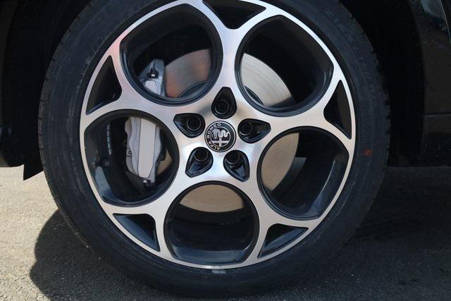new 2025 Alfa Romeo Tonale car, priced at $43,755
