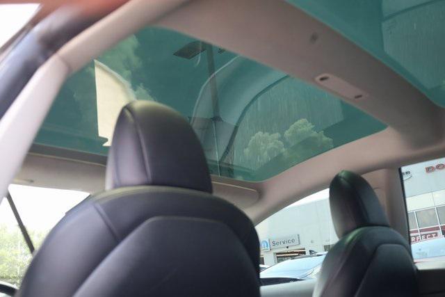 used 2022 Tesla Model 3 car, priced at $18,600