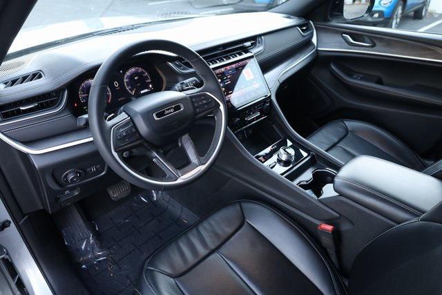 used 2024 Jeep Grand Cherokee L car, priced at $33,407