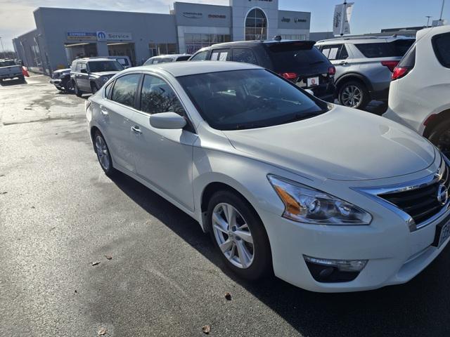 used 2015 Nissan Altima car, priced at $6,600