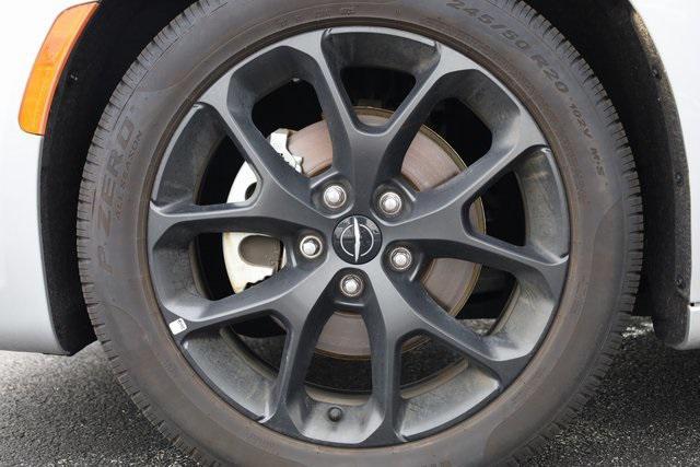 new 2024 Chrysler Pacifica car, priced at $39,831