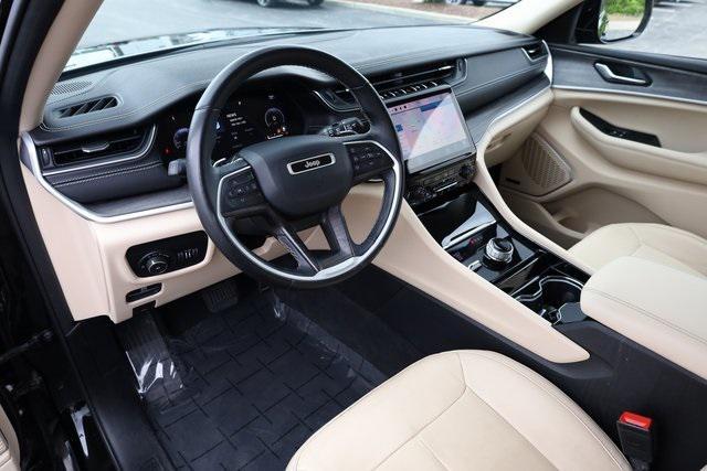 used 2022 Jeep Grand Cherokee car, priced at $30,197