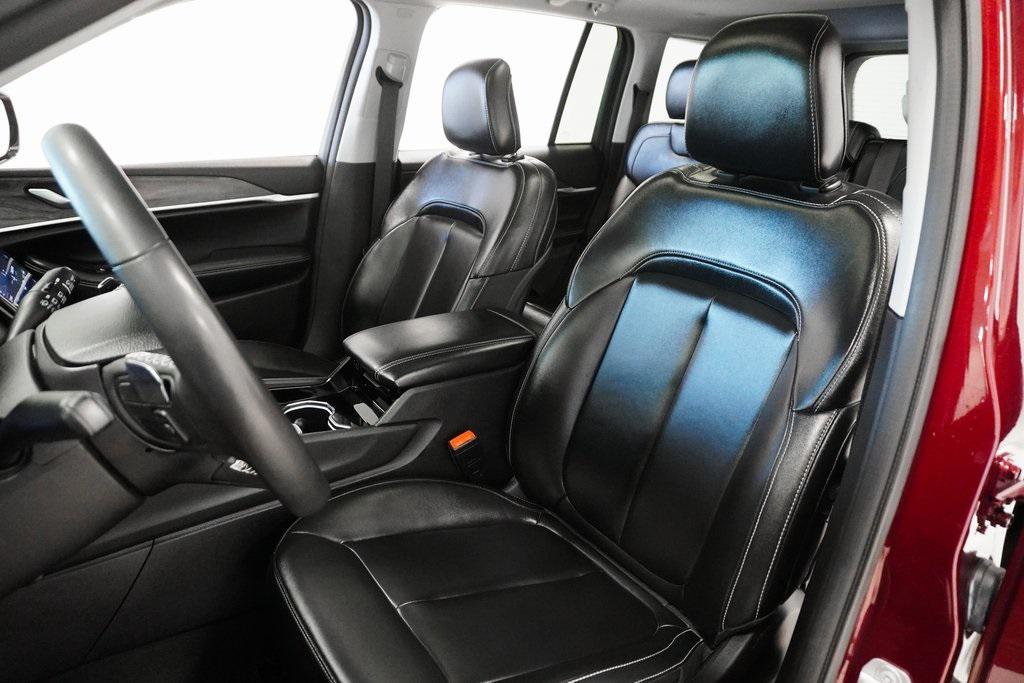 used 2023 Jeep Grand Cherokee 4xe car, priced at $28,000