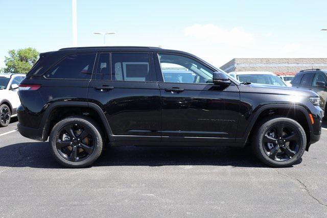 new 2024 Jeep Grand Cherokee car, priced at $39,286