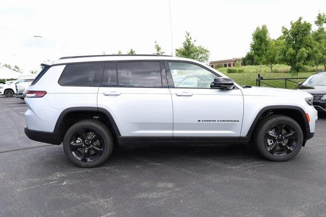 new 2024 Jeep Grand Cherokee L car, priced at $45,116