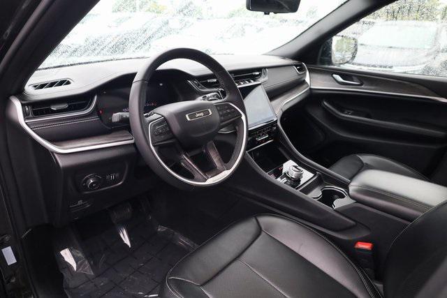 used 2024 Jeep Grand Cherokee L car, priced at $37,100