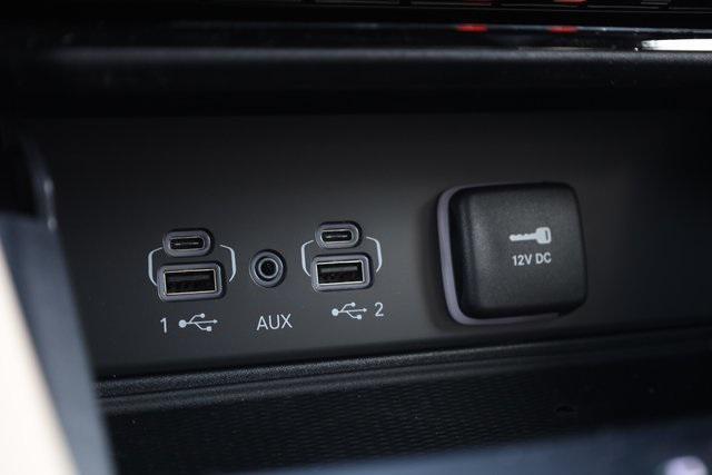 new 2025 Jeep Grand Cherokee car, priced at $46,942