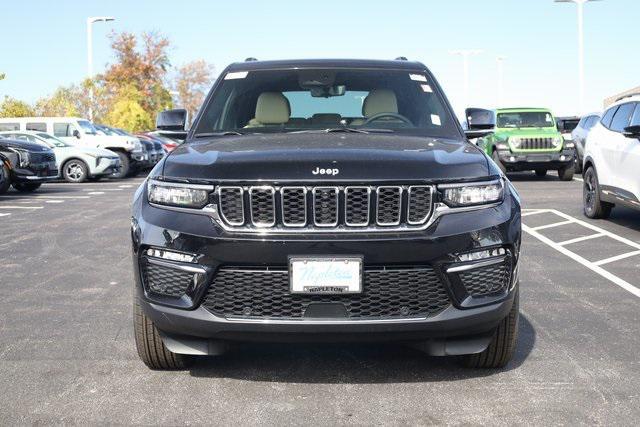 new 2025 Jeep Grand Cherokee car, priced at $46,942