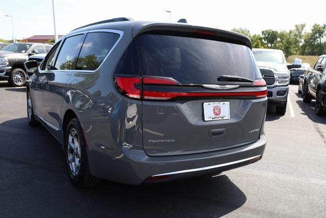 used 2022 Chrysler Pacifica car, priced at $27,747