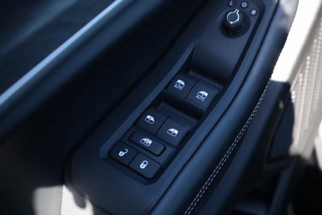 new 2025 Jeep Grand Cherokee L car, priced at $44,497