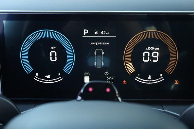 used 2025 Hyundai Santa Fe car, priced at $36,234