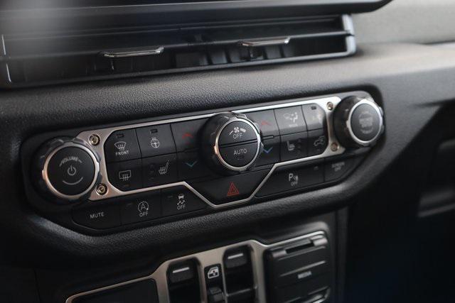 new 2025 Jeep Wrangler car, priced at $41,895