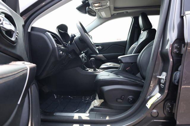 used 2021 Jeep Cherokee car, priced at $21,599