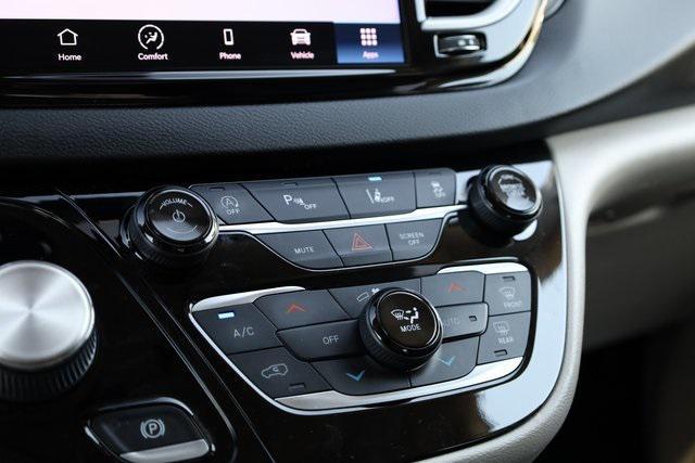 used 2022 Chrysler Pacifica car, priced at $21,499