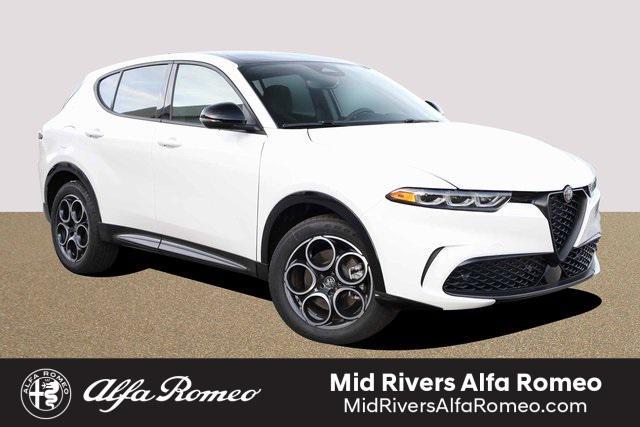 new 2025 Alfa Romeo Tonale car, priced at $32,895