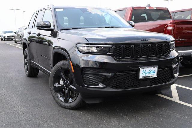 new 2024 Jeep Grand Cherokee car, priced at $40,152