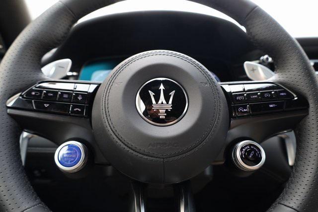 new 2025 Maserati Grecale car, priced at $107,814