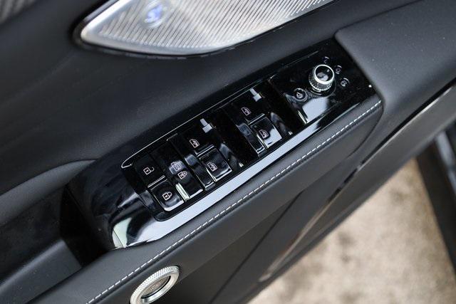 new 2025 Maserati Grecale car, priced at $107,814