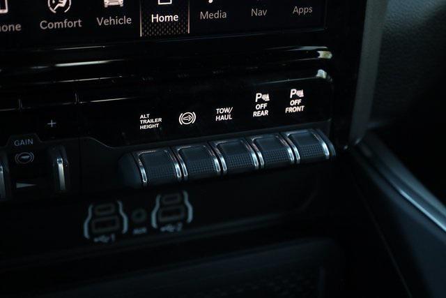 new 2025 Ram 2500 car, priced at $79,760