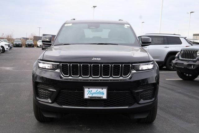 new 2025 Jeep Grand Cherokee car, priced at $35,077