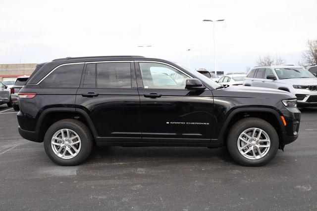 new 2025 Jeep Grand Cherokee car, priced at $35,077