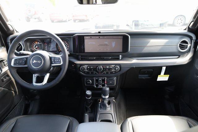 new 2025 Jeep Wrangler car, priced at $47,433