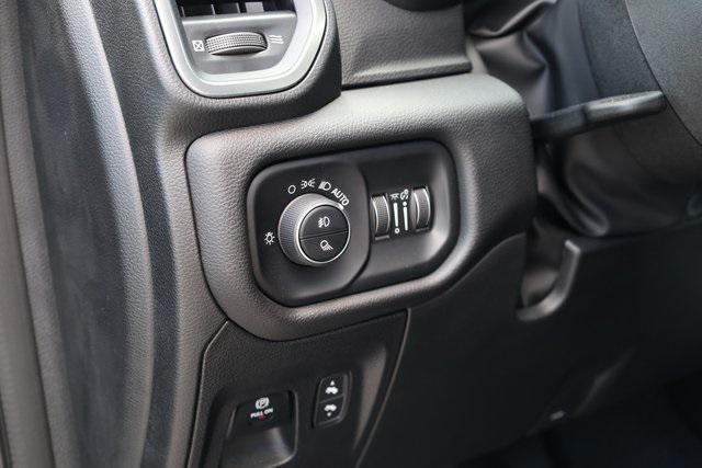 new 2025 Ram 1500 car, priced at $41,033