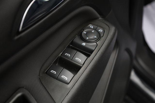 used 2022 Chevrolet Equinox car, priced at $24,300