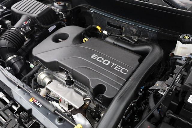 used 2022 Chevrolet Equinox car, priced at $24,300