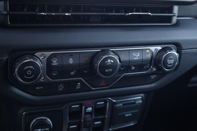 new 2025 Jeep Wrangler car, priced at $57,510