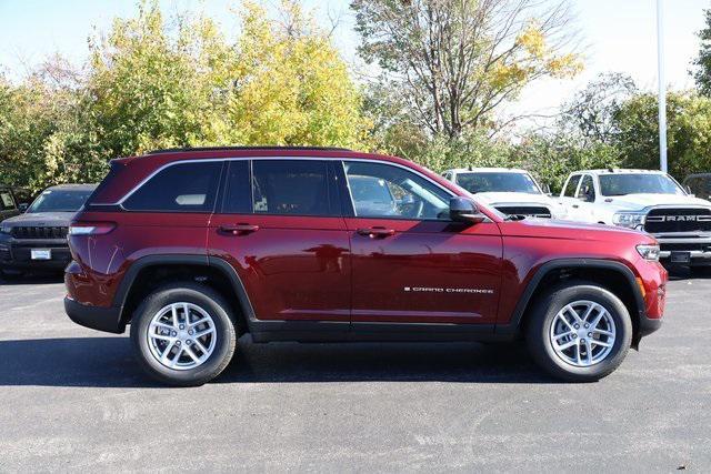 new 2025 Jeep Grand Cherokee car, priced at $35,678