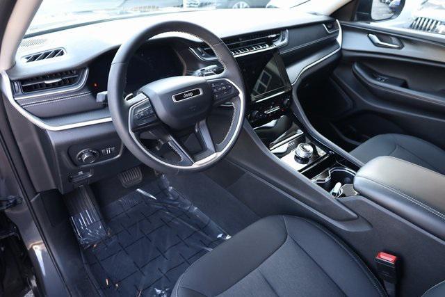 used 2023 Jeep Grand Cherokee car, priced at $29,500