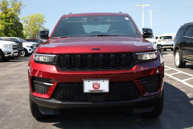 new 2025 Jeep Grand Cherokee car, priced at $35,600