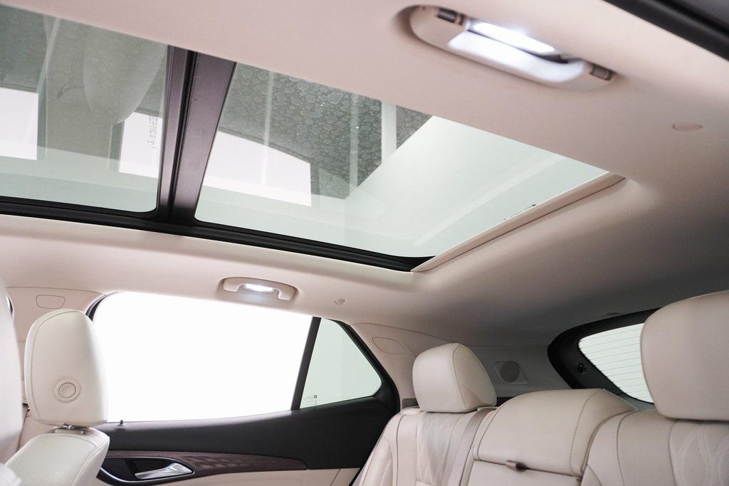 used 2021 Buick Envision car, priced at $25,630