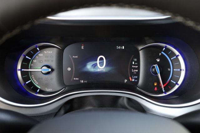 new 2025 Chrysler Pacifica Hybrid car, priced at $48,505