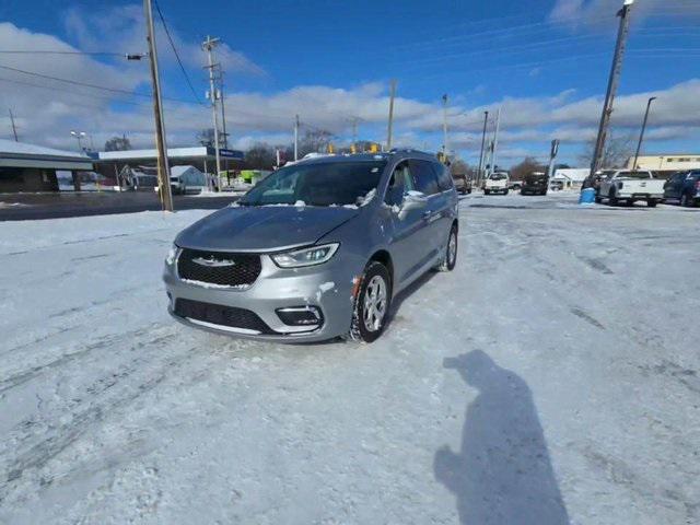 used 2021 Chrysler Pacifica car, priced at $33,475