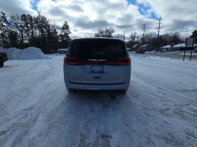 used 2021 Chrysler Pacifica car, priced at $33,475