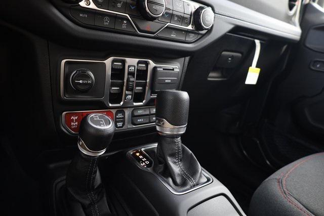 new 2025 Jeep Gladiator car, priced at $47,989